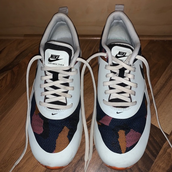 Nike Shoes - Nike Aor Max Thea